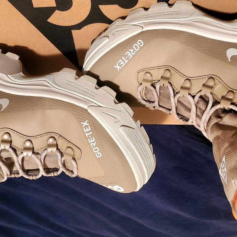 On Running Women's Gore-Tex Hiking Shoes - Tan